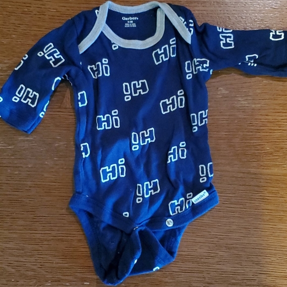 0-3 month clothing bundle - Picture 8 of 9